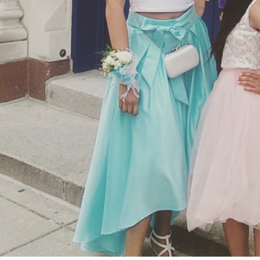Tiffany Blue Skirt! Only wore once!